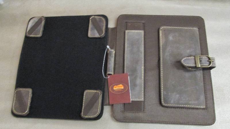lot 234 image: Canyon Outback Bear Canyon Media Ho...