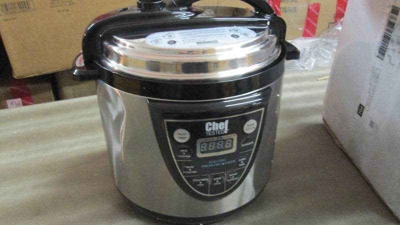 lot 275 image: Chef Tested 6-Qt. Electric Pressure...