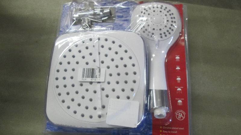 lot 323 image: Sunbeam Dual Shower Massager and He...