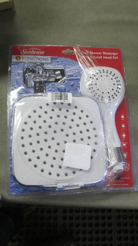 lot 324 image: Sunbeam Dual Shower Massager and He...