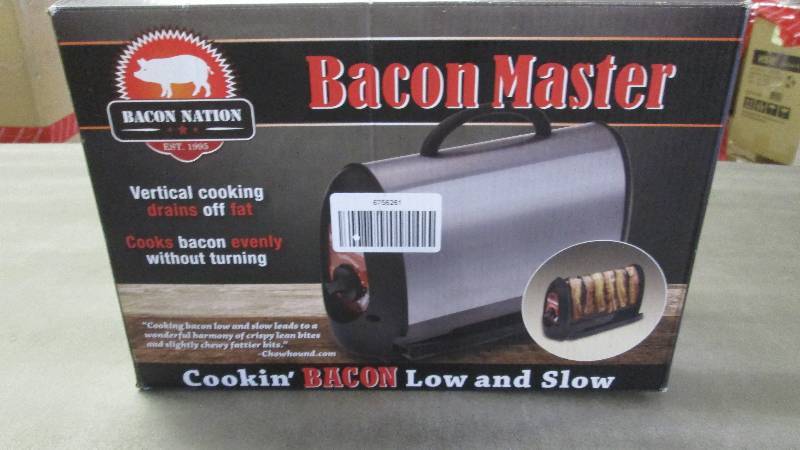 lot 337 image: Bacon Nation Bacon Master open box,...