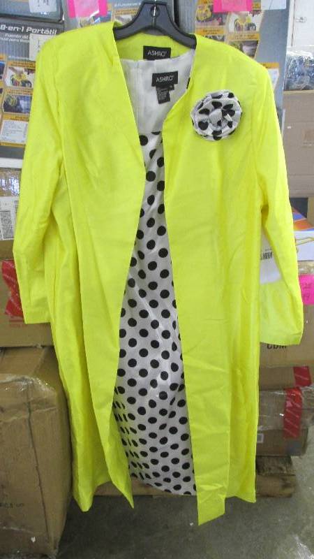 lot 357 image: Ashro Bright Yellow Long Jacket wit...