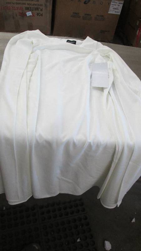 lot 397 image: Ashro Ivory 1 Piece Sheath with Cap...