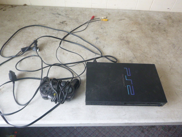 lot 33 image: PlayStation 2
