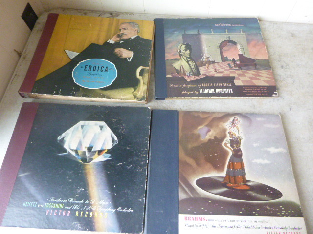 lot 47 image: 78 RPM Music Albums