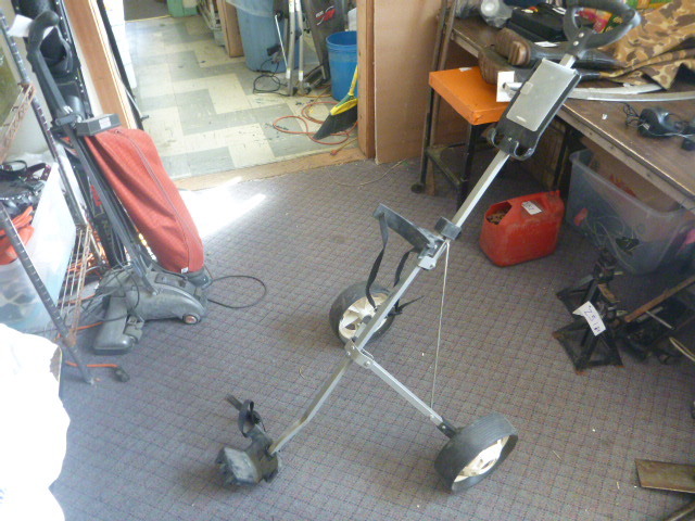 lot 75 image: Parfect Golf Caddy Cart