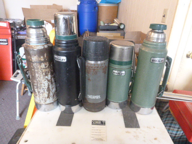 lot 79 image: 5 Thermoses