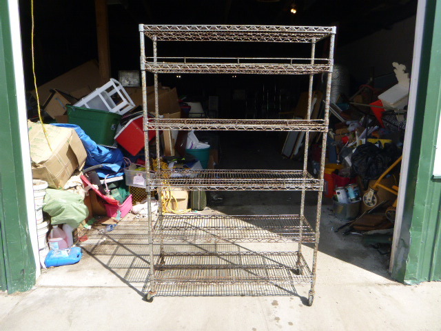 lot 135 image: Wire Shelving on Wheels
