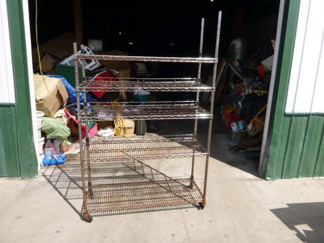lot 137 image: Wire Shelving on Wheels