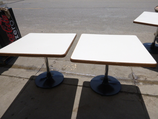 lot 146 image: 2 Square Tables