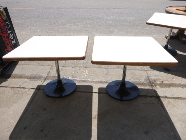 lot 152 image: 2 Square Tables