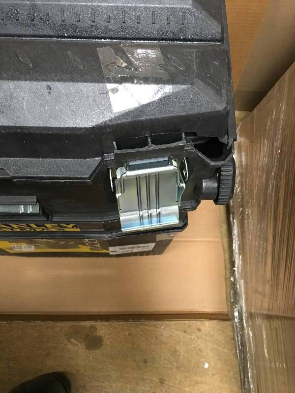 Stanley Fatmax 22 in. 4-N1 Cantilever Tool Box Mobile Work Center in like new condition