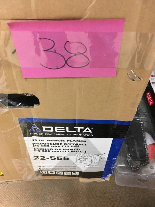 Delta 13 inch Bench Planer in like new condition
