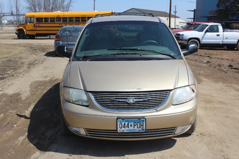 2001 Chrysler Town & Country LXi
