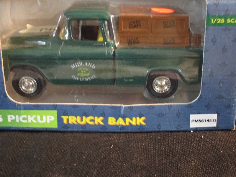 lot 7 image: 1955 Pickup Truck Bank Midland Imp By ERTL #5614