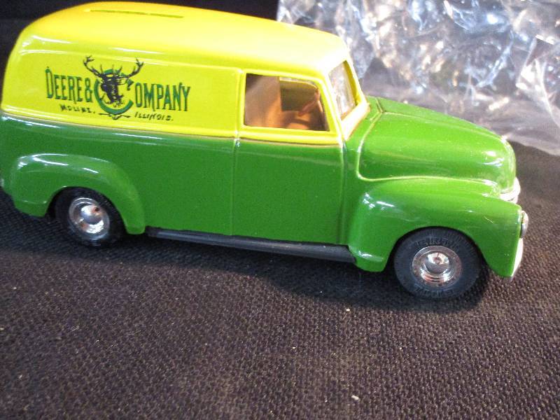 lot 18 image: John Deere 1950 Chevy by ERTL Brown Box #1219