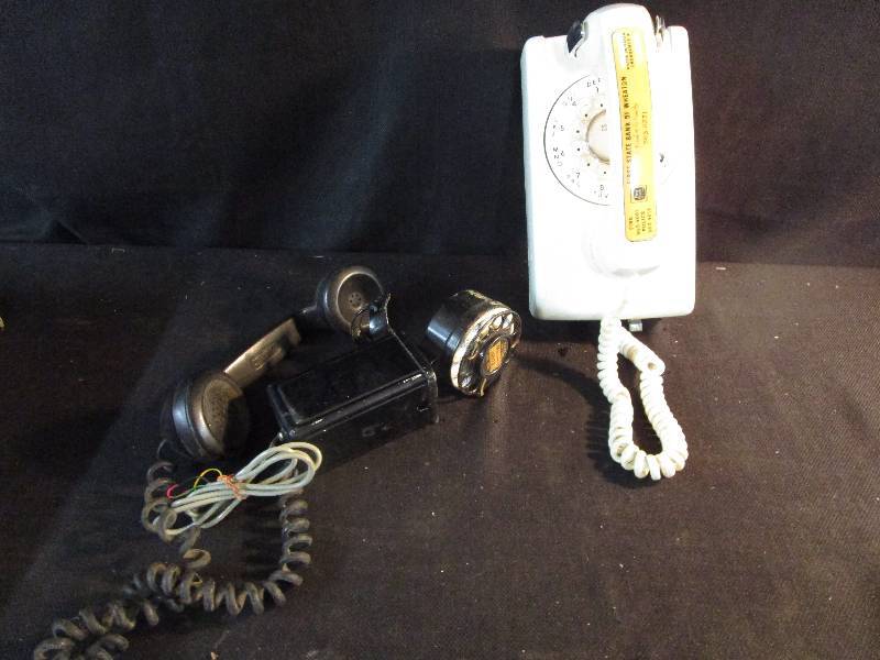 lot 47 image: 2 Vintage Rotary Dial Telephones
