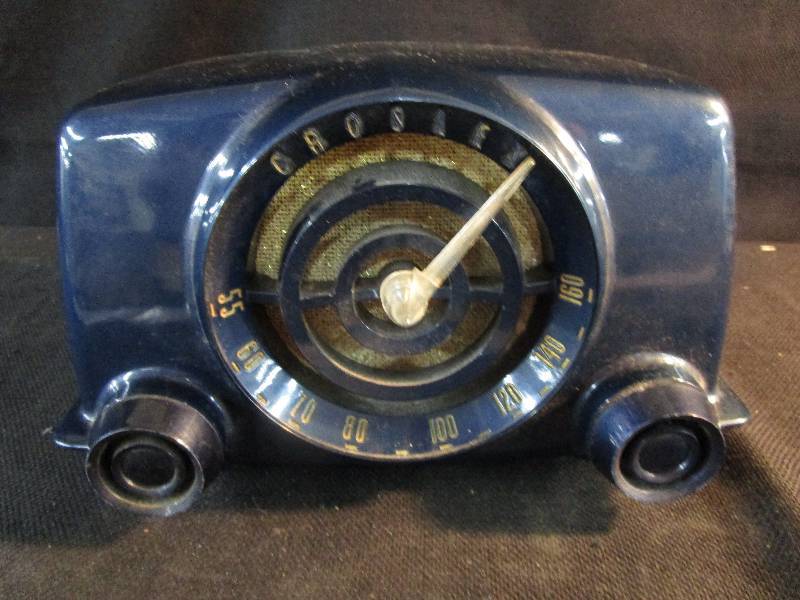 lot 91 image: Radio