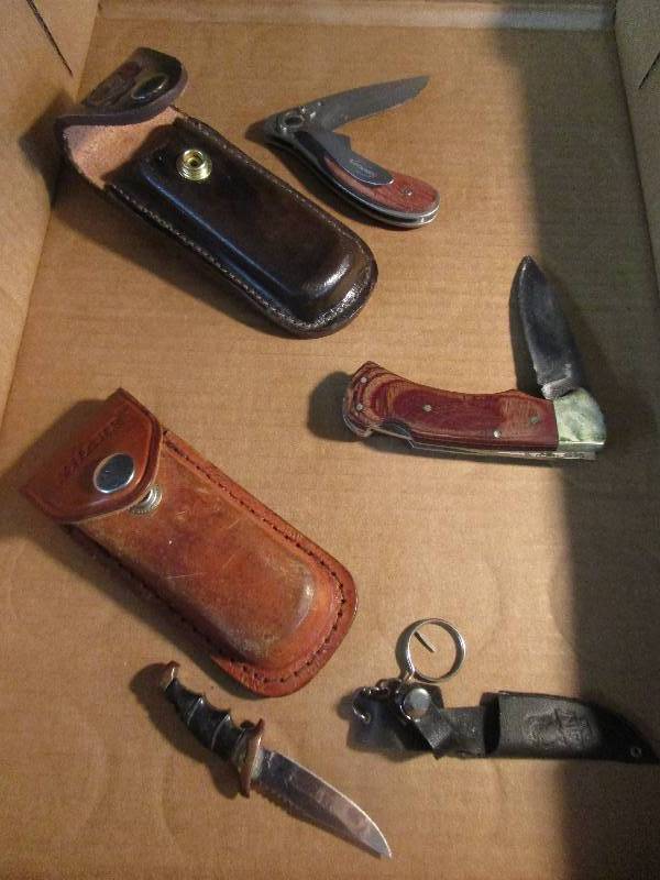 lot 149 image: Sheffeid Knive, Sharp Knive and small knive