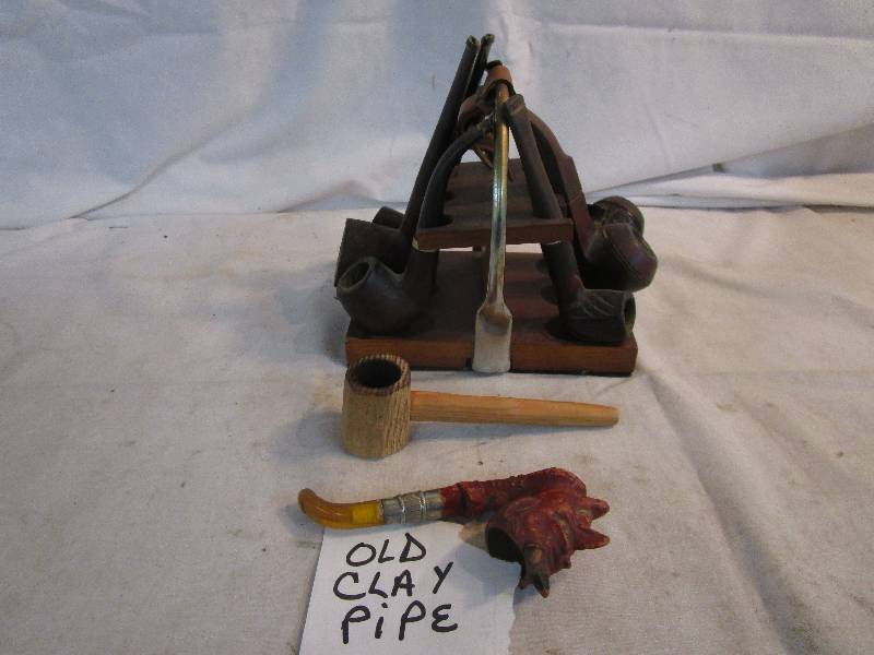 lot 180 image: Various Old Pipes
