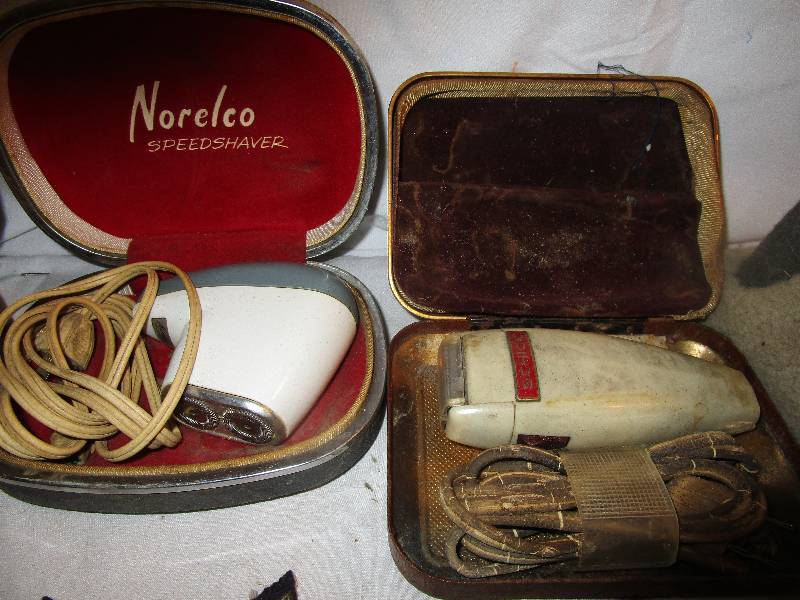 lot 185 image: Airforce Wool Cap, Flight Goggles Pins, patches and Old Shavers