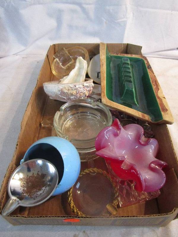 lot 188 image: Ash Trays