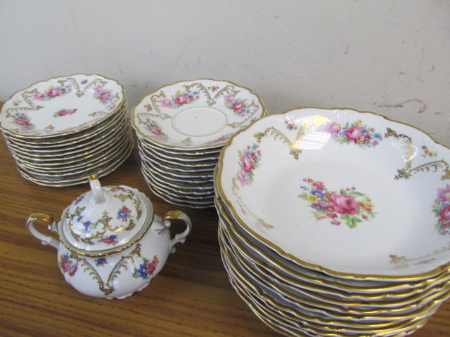lot 38 image: Antique Edelstein Bavaria Maria-Theresia China
