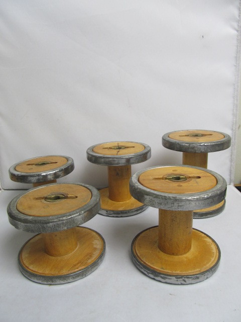 lot 67 image: Lot of 5 Antique WoodBrass Primitive Spools