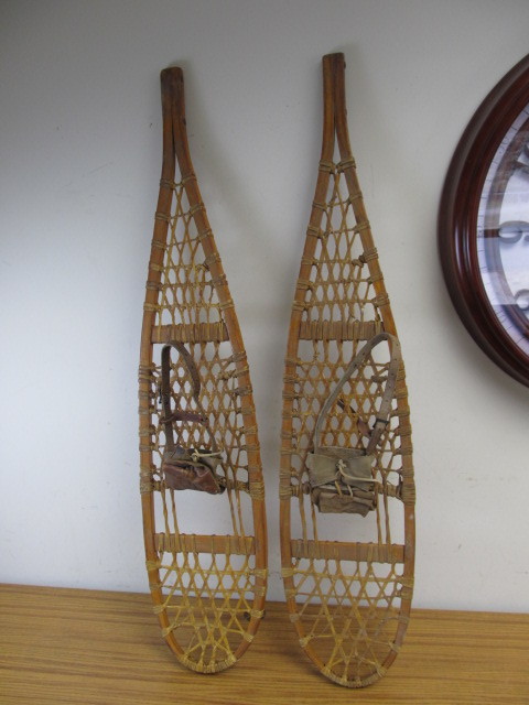 lot 96 image: Pair of Vintage TUBBS Wooden Snowshoes w Binding, Rawhide Leather