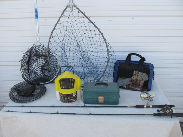 lot 97 image: Large Lot of Nice Clean Fishing Equipment