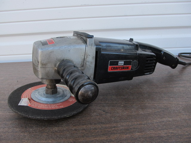 lot 114 image: Heavy Duty CRAFTSMAN SanderGrinder