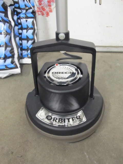 lot 118 image: LIKE NEW Oreck XL Multi Floor Machine Orbiter