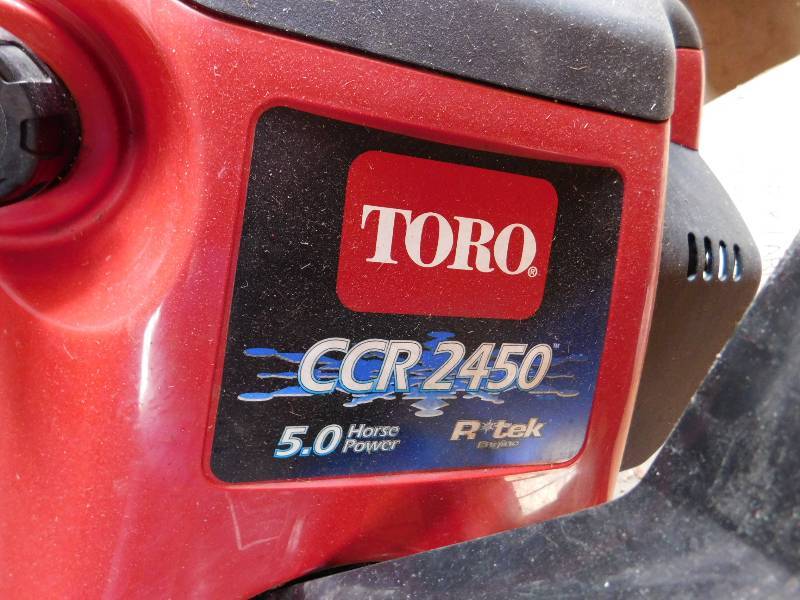 lot 8 image: Toro CCR 2450 Snow Blower