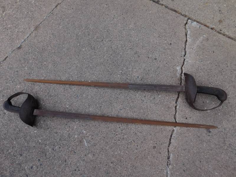 lot 77 image: U.S. World War Antique Swords