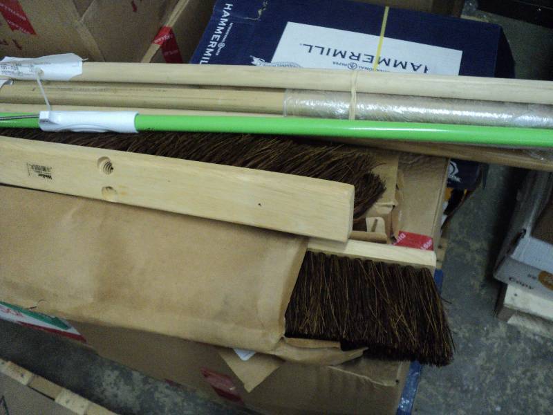 2 brooms, handles and sponge mop...