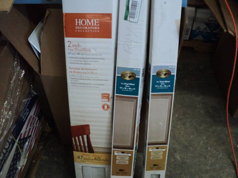 4 47x48in blinds...