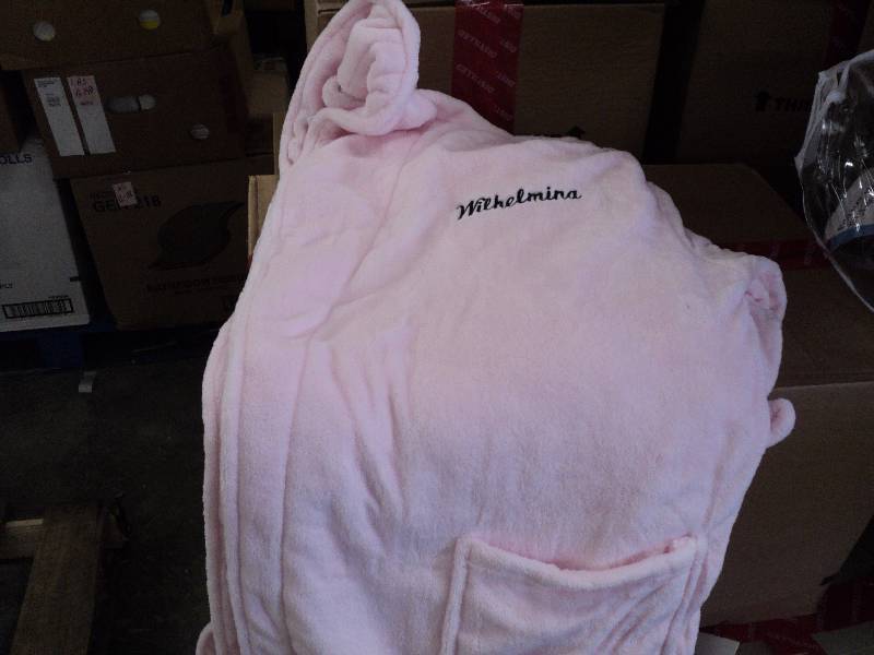 pink short bathrobe Wilhelmina...