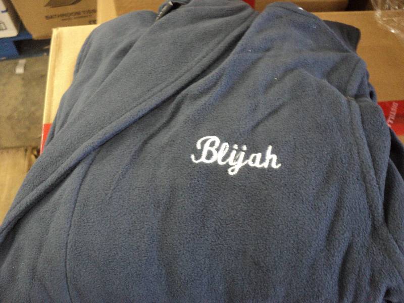 navy blue robe, one size fits all...