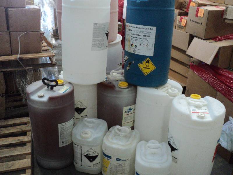 10 plastic storage containers...