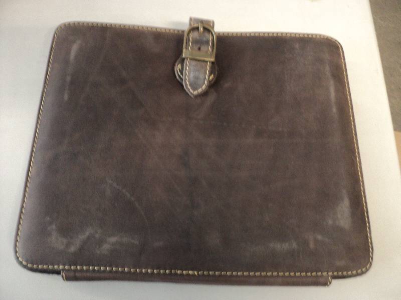 canyon leather laptop case...