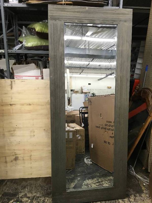 32IN X 78IN MIRROR, RETAIL $129.99