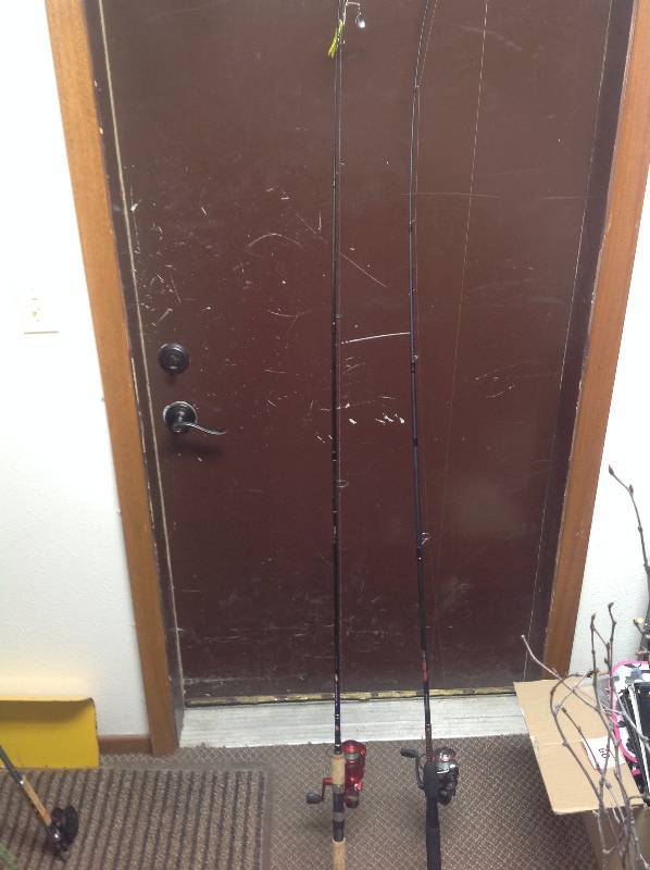 Two Fishing Pole - Durango Model 2235RD  -