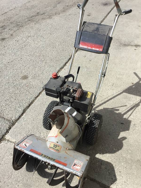 Craftsman 3 Speed Snow Blower - 10 inch impeller - 5 horse - 22 inch cut