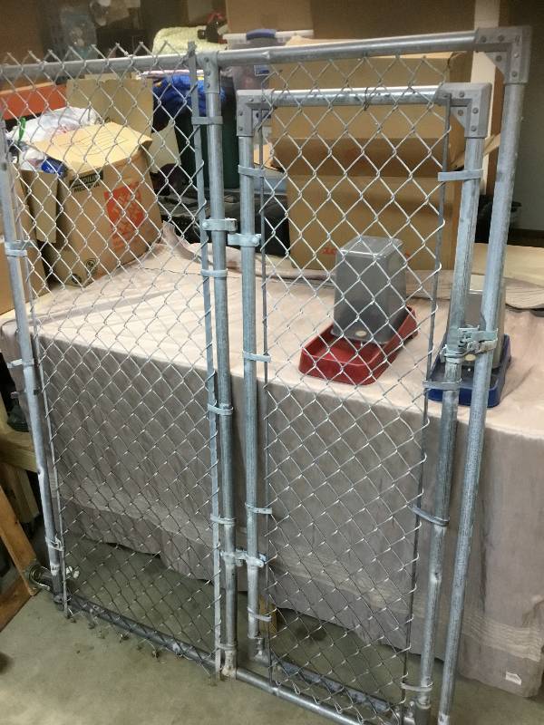 Dog Kennel Front with two Small Water containers.