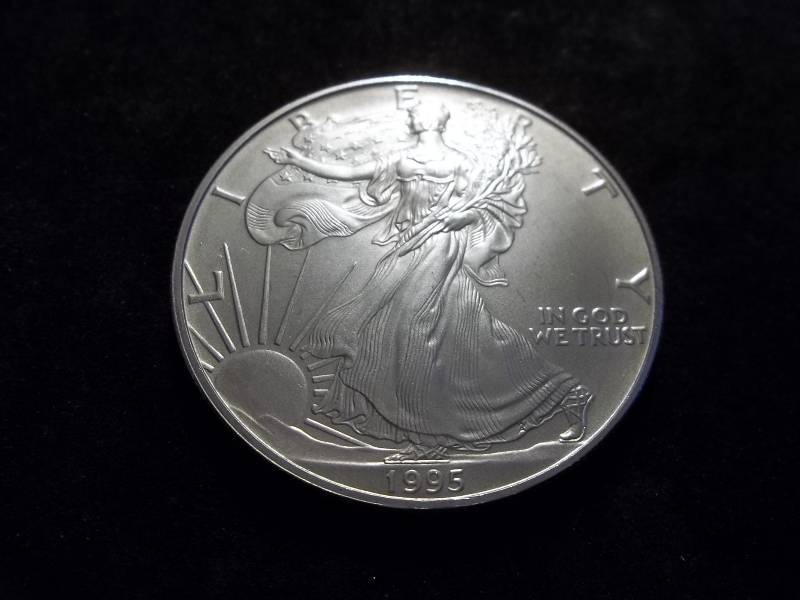 1995 US Silver Eagle Dollar One OZ.-.999 Fine- Unc