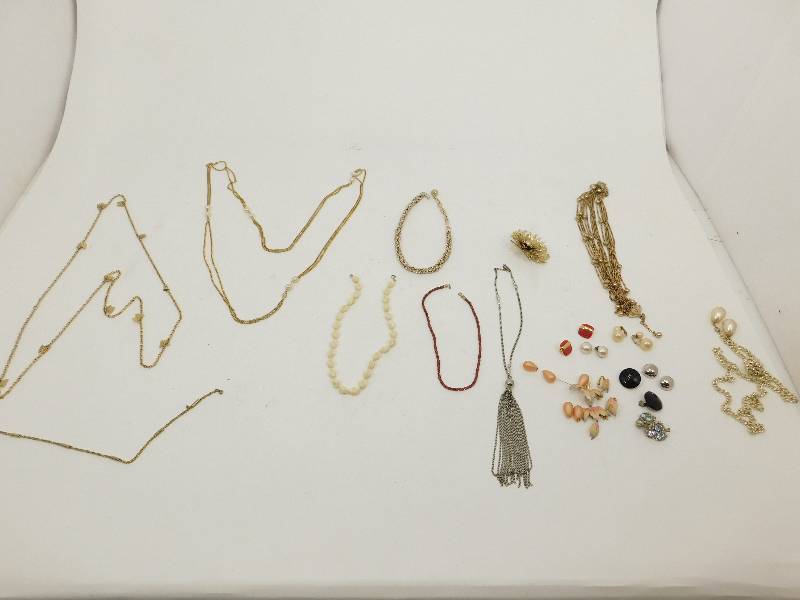 Vintage Jewelry
