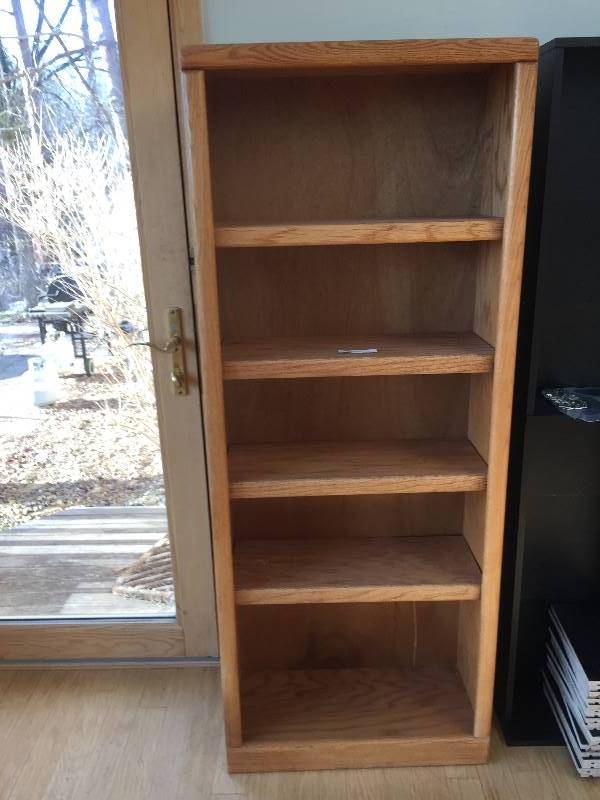 lot 102 image: Bookshelf