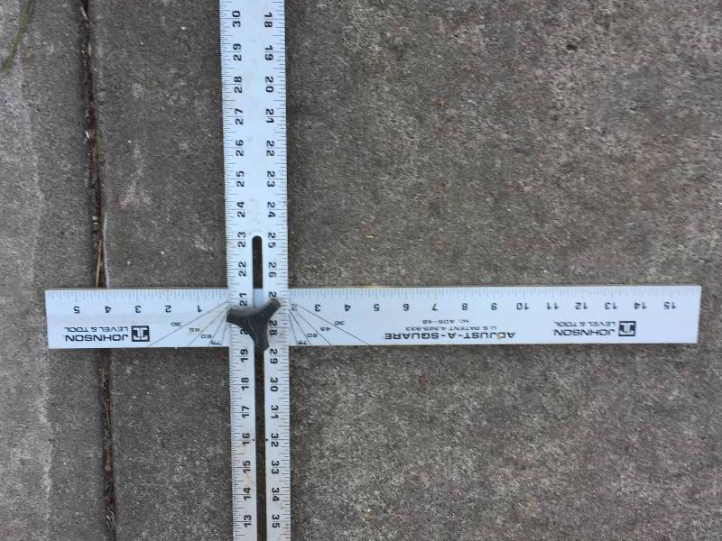 lot 132 image: Johnson Adjust-A-Square