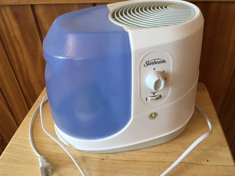 lot 43 image: Sunbeam Humidifier