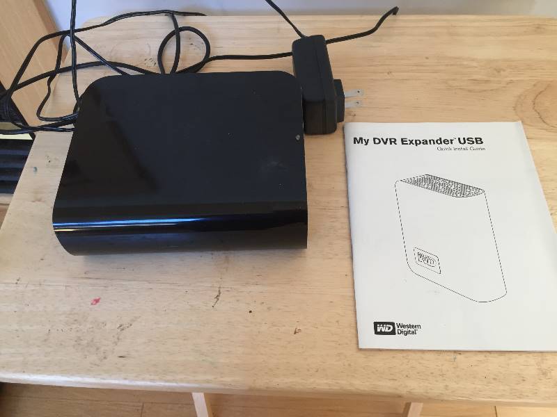 lot 30 image: DVR Expander USB